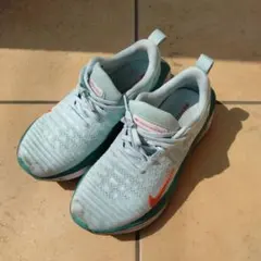Nike 　インフィニティラン4