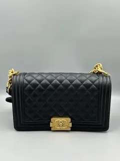 CHANELクロスボディバッグ