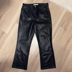 ZARA ブラックレザー風パンツ