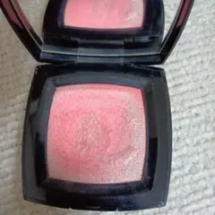 シャネル　チークカラー　ファンテジー ドゥ シャネル CHANEL(シャネル) ファンテジー ドゥ シャネル(チーク) | 集英社の美容