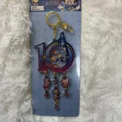 上海ディズニー 10周年 キーホルダー - メルカリ