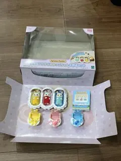 シルバニアファミリー 赤ちゃん人形とベビーカーセット