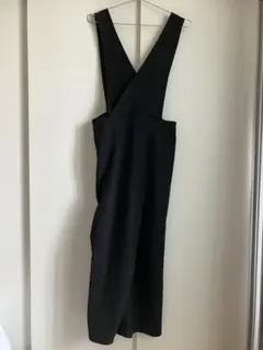 MONiLE モニーレ ブラック黒　Vネックオールインワンサロペットつなぎ