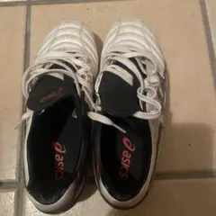 asics サッカーシューズ・スパイク ホワイト/ブラック