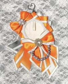 ヨ*ク様 痛ロゼット　白　オレンジ　シルバーグレー