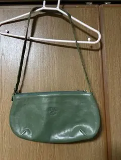 イルビゾンテ グリーンショルダーバッグ