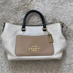 ベージュ ハンドバッグ