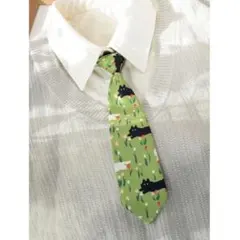 キッズ子供ネクタイ28センチ　猫柄ネクタイ　緑