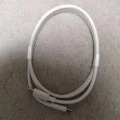 ホワイト USB-C & USB-C 充電ケーブル　新品未使用品