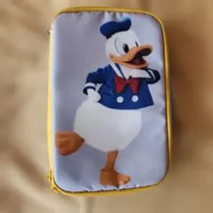 ドナルド　ポーチ　東京ディズニーリゾート