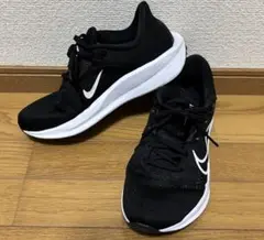 ナイキ　クエスト 6 [QUEST 6] ２７cm
