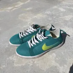 NIKE スニーカー グリーン系