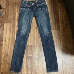 ダークブルースリムフィットデニム　サムシング