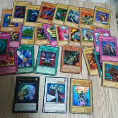 遊戯王 まとめ売り モンスター10枚セット - メルカリ