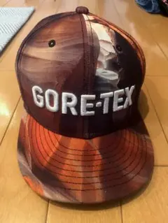 GORE-TEX ニューエラ抽象デザインキャップ