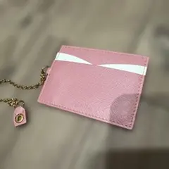 新品未使用　PRADA パスケース/カードケース　サフィアーノ　ピンク　本革