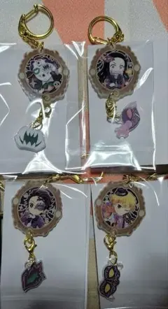 鬼滅の刃 ハロウィン2023 ランダム蓄光ゆらゆらチャームA