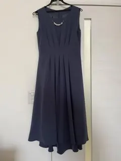 即購入⭕️新品未使用❗️ネイビー ノースリーブ プリーツドレス　パールネックレス付き