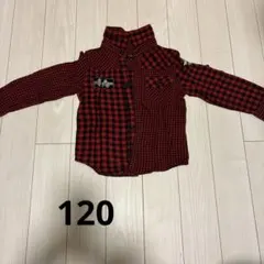 長袖シャツ　120センチ
