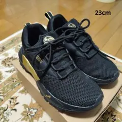 軽量 スニーカー