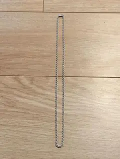 シルバーカラー チェーンネックレス