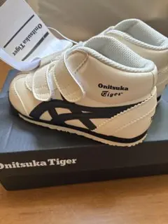 Onitsuka Tiger TOKYO スニーカー ホワイト