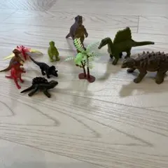恐竜　フィギュア　９体
