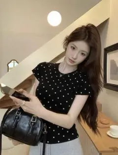SHEIN ドット柄 tシャツ 半袖 韓国 トップス 黒 ブラック 夏のサムネイル