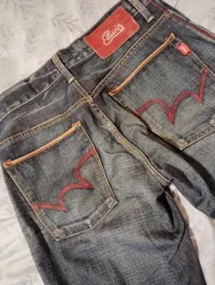 Item thumbnail for item eca666a1-04ce-4b05-90ab-0fb5a28854bd