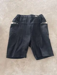 Burberry 黒 ハーフパンツ　90