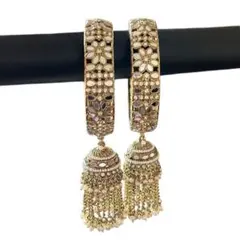 Item thumbnail for item 9c45cdb8-48bd-4a30-ad66-1f04d6f0a37b