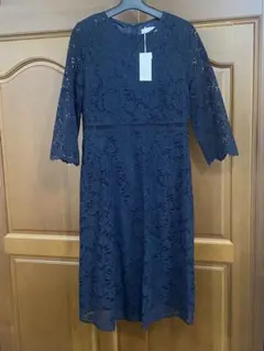 【新品札付き】★anySiS★ レースワンピース　サイズ3