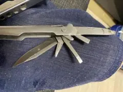 Item thumbnail for item f6e722c3-b2cf-4155-a74f-313581c93f99