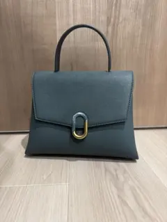 CHARLES & KEITH バッグ