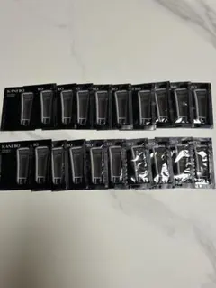 カネボウ　スクラビングマッドウォッシュ　試供品20パック