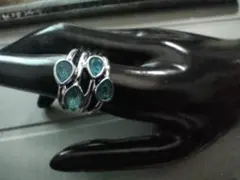 青色ストーンの三重リング 16号