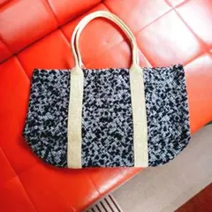 Item thumbnail for item 0407355e-625f-4027-b7af-20a9c7fb80bb