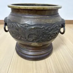 古銅風 花瓶 獣面文 饕餮文 壺 骨董品 - メルカリ