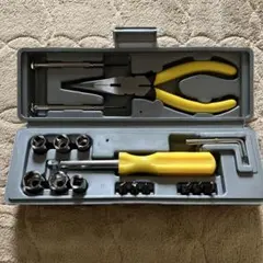 Item thumbnail for item 0fcd69c1-9598-445e-a3fc-55d2bbd02ffc