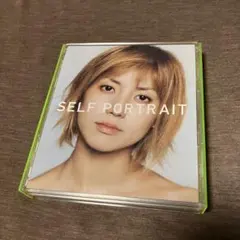 hitomi SELF PORTRAIT