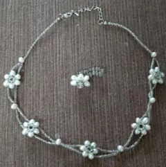 新品　ビーズネックレス＆リング