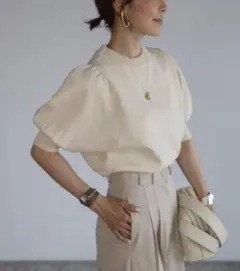 新品ボンジュールサガン パフスリーブニットトップス