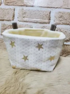 Item thumbnail for item 630b0b7e-5b45-4be9-9fdf-5248127c4578