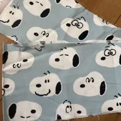 スヌーピー　はぎれ生地