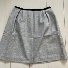 ランバンオンブルー　膝上丈スカート　グレー　ラメ