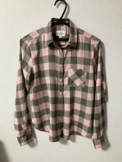 AMERICAN EAGLE チェック柄 長袖シャツ ピンク×カーキ XSのサムネイル