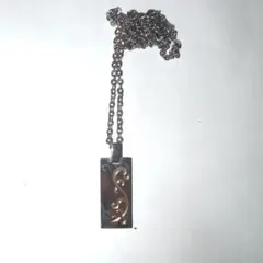 シルバーゴールド装飾ペンダントネックレス