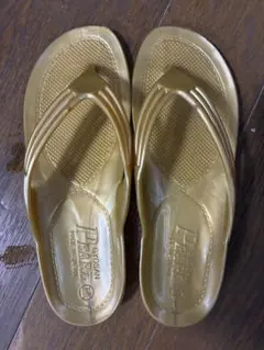 Pearl ギョサン ゴールド Mサイズのサムネイル