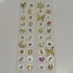 【サービス品】耳ツボジュエリー　40粒 まとめ売り　ゴールド