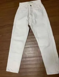 THE SHINZONE ホワイトデニムのサムネイル
